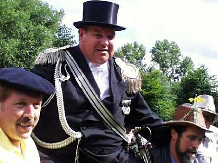 Theodor Vahle ist Sch&uuml;tzenk&ouml;nig in Friesoythe