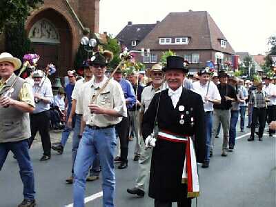 Zum Verkleinern  klicken!