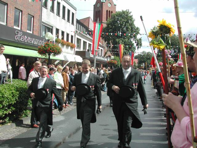 Zum Verkleinern  klicken!