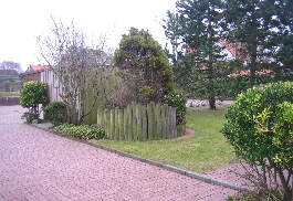 Parkplatz & Garten