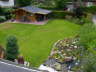 Blick von Terrasse auf Garten
